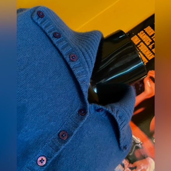 Women’s 100% Cashmere Sweater ( Petite Medium ) - Picture 3 of 4